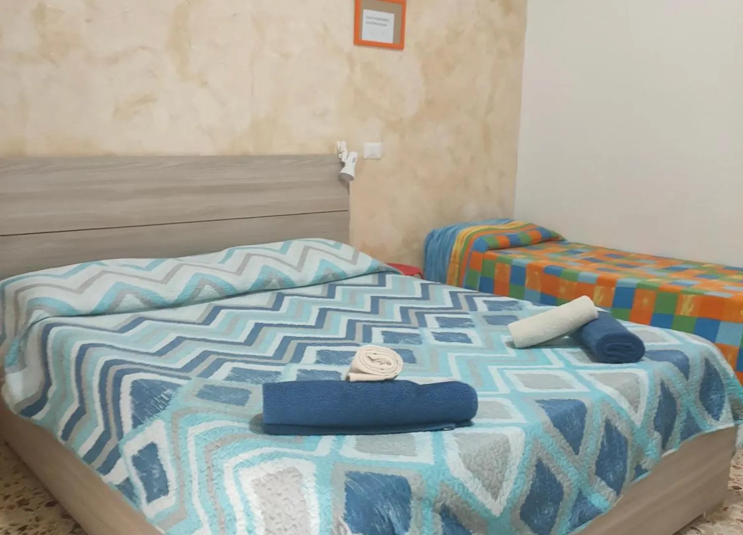 ** Frühstückspension Bed And Fly Aeroporto Fontanarossa Reception H24 Bagno Privato In Camera CTA Italien